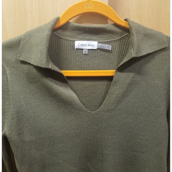 Calvin Klein Green Women's Johnny Collar
VNeck Lightweight Long Sleeve Sweater - Picture 3 of 5
